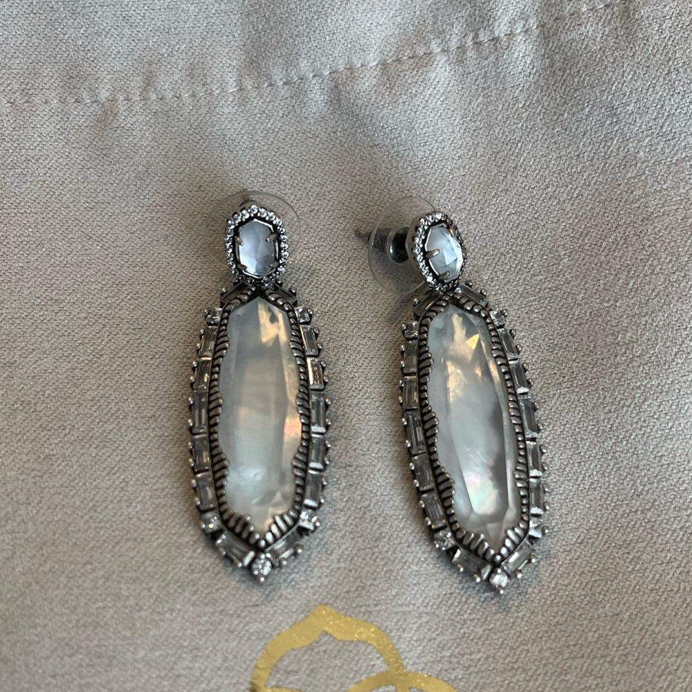 Kendra Scott Kapri Vintage Silver Earrings